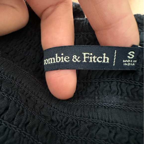 Abercrombie & Fitch Knot Crop Top - Picture 3 of 3